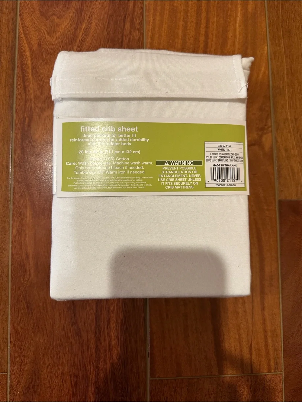 Circo solid white
